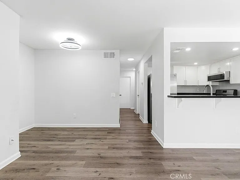 18209 Sierra Hwy #30 — Photo 13