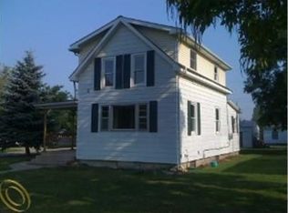 2203 Forester Rd, Deckerville, MI 48427