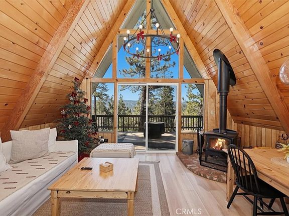 5th image of 1146 Ridge Rd