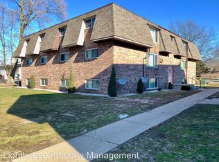 654 36th St SW APT 303, Wyoming, MI 49509