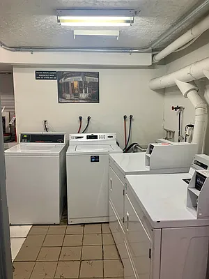 Rented by Bond New York | media 17