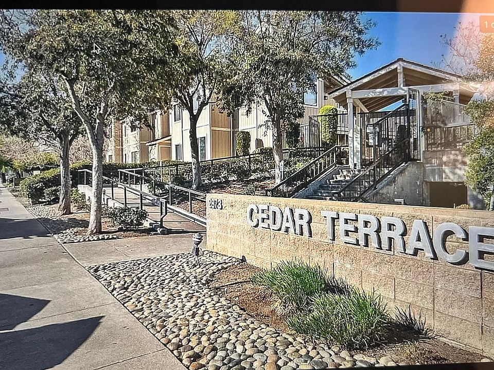 Name of Complex , Street Entrance