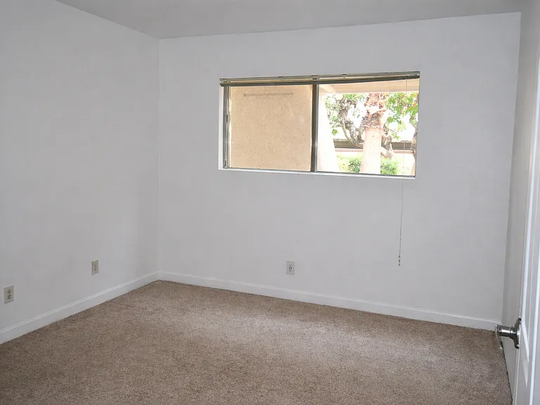 2825 N Los Felices Rd #107 — Photo 9