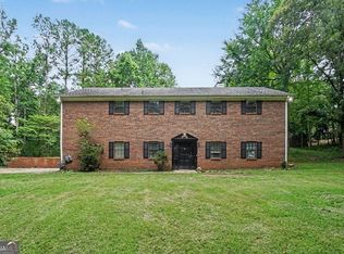 415 Grist Mill Dr, Acworth, GA 30101