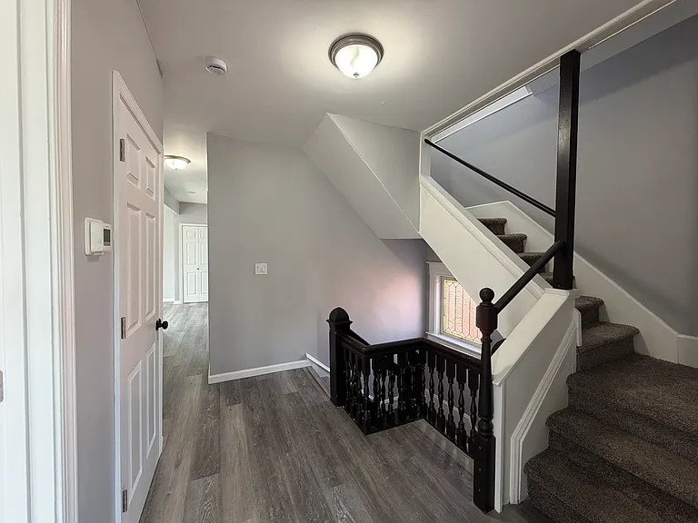 191 Hudson St #2 — Photo 19