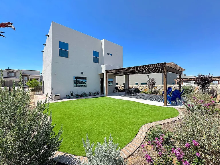 7805 Enchanted View Dr — Photo 34
