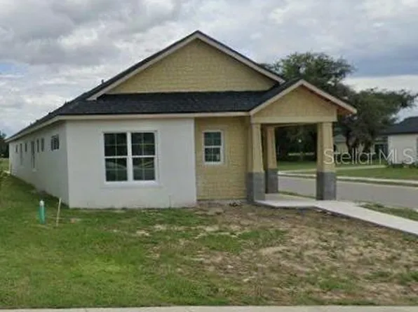 10611 Grand Oaks Blvd, Oxford, FL 34484