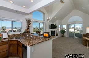 5th image of 420 Acoma Blvd S Unit 7