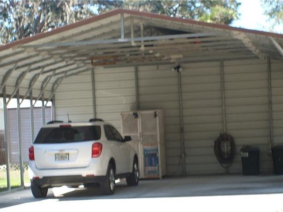 4th image of 828 NW 14th Way
