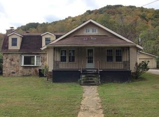 555 Beans Fork Rd, Middlesboro, KY 40965