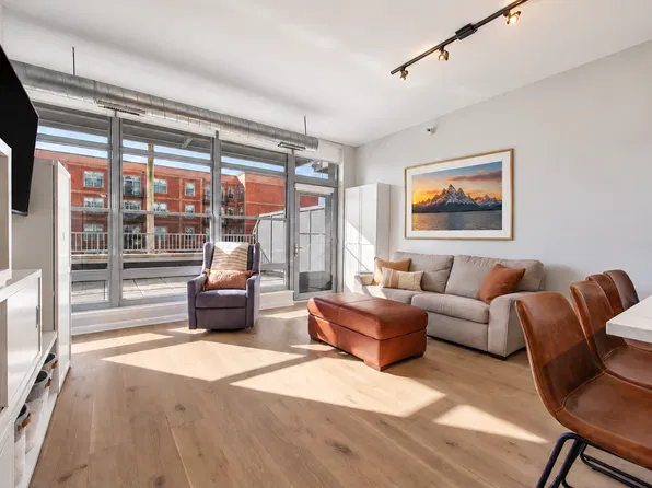 1200 W Monroe St, Chicago, IL