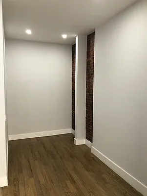 Rented by Green Leaf Management, LLC | media 10