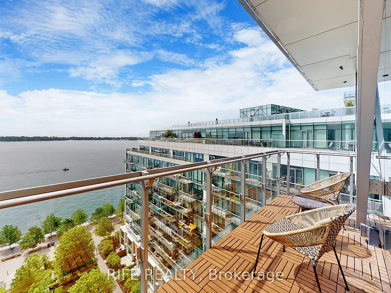 39 Queens Quay E #1208 — Photo 43