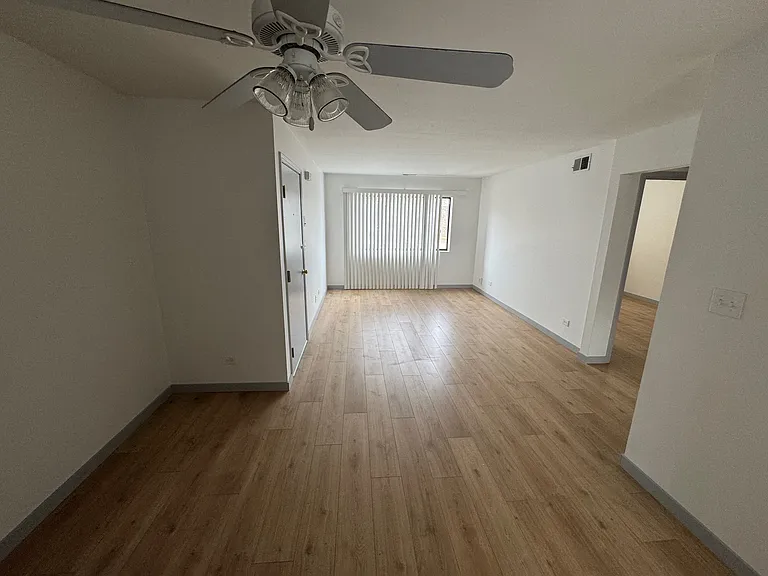 251 E Rimini Ct #3B — Photo 5
