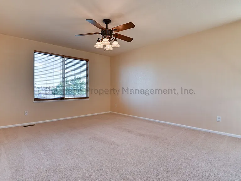 4173 Knollvale Dr — Photo 9
