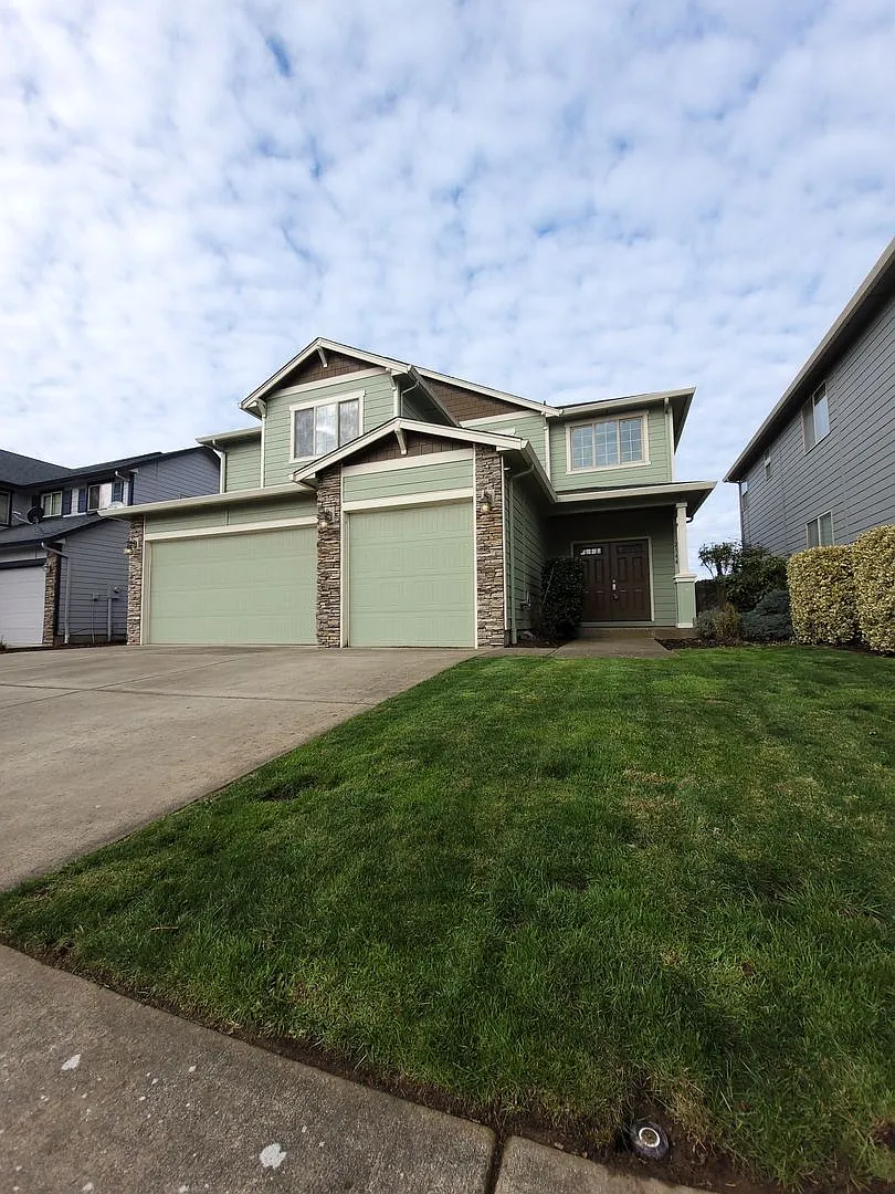 Building Photo - 2144 Mayfly St