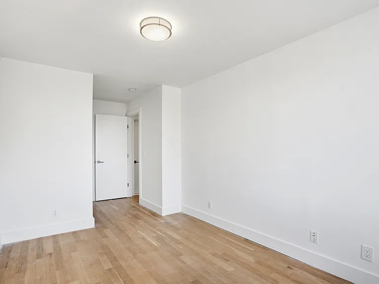788 Columbus Ave #14C — Photo 6