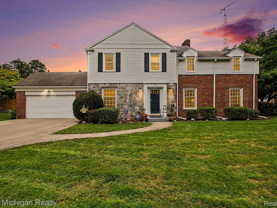 1st image of 1813 Lincoln Dr