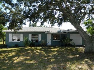 113 E Grapefruit Cir, Clearwater, FL 33759