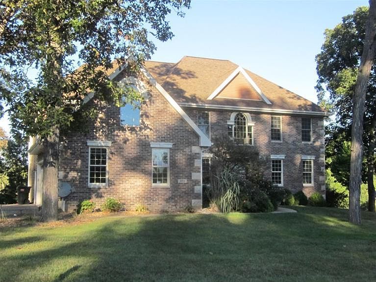 1st image of 5553 Oak Hills Dr