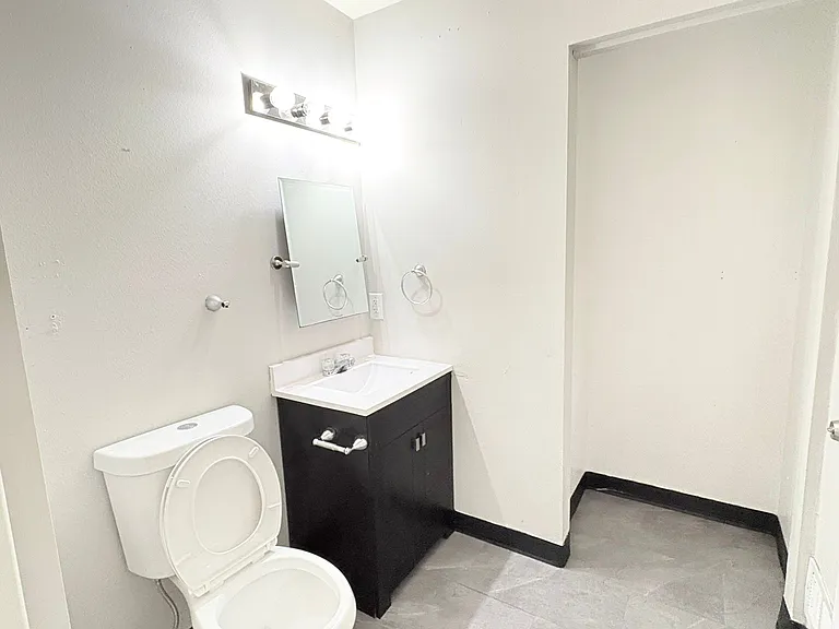 310 Whittemore St — Photo 28