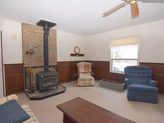5th image of 2409 Burnwood Dr