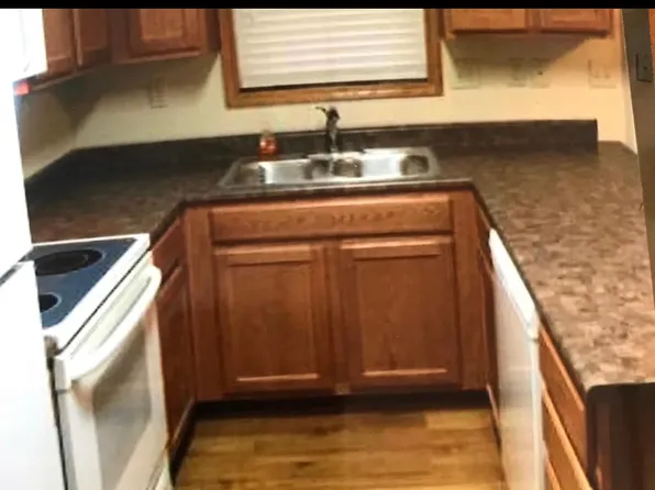 4138 S 46th St, Lincoln, NE 68506