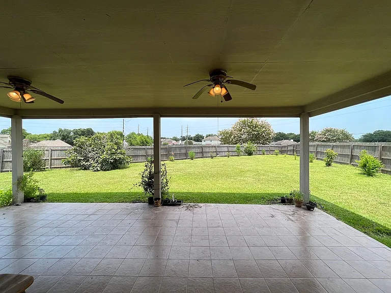 15202 Lynford Crest Dr — Photo 32