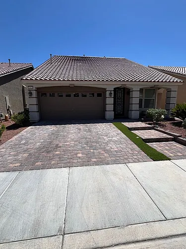 10628 Aphrodite St Photo 1