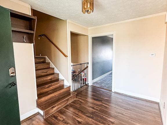 5th image of 140 Culpepper Dr