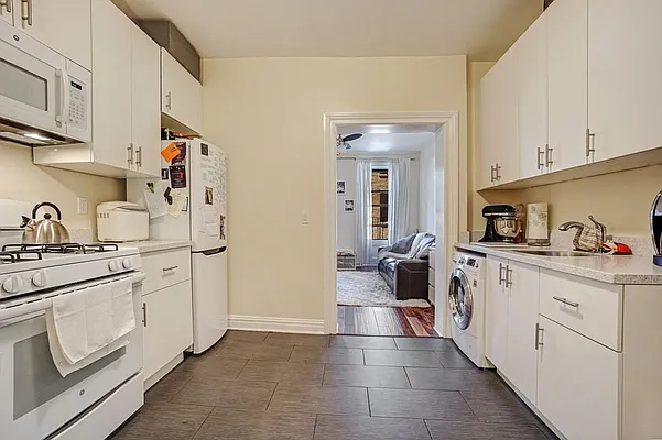 Rented by Citi Habitats | media 2