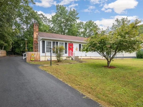 5160 Rollingway Rd, Chesterfield, VA 23832