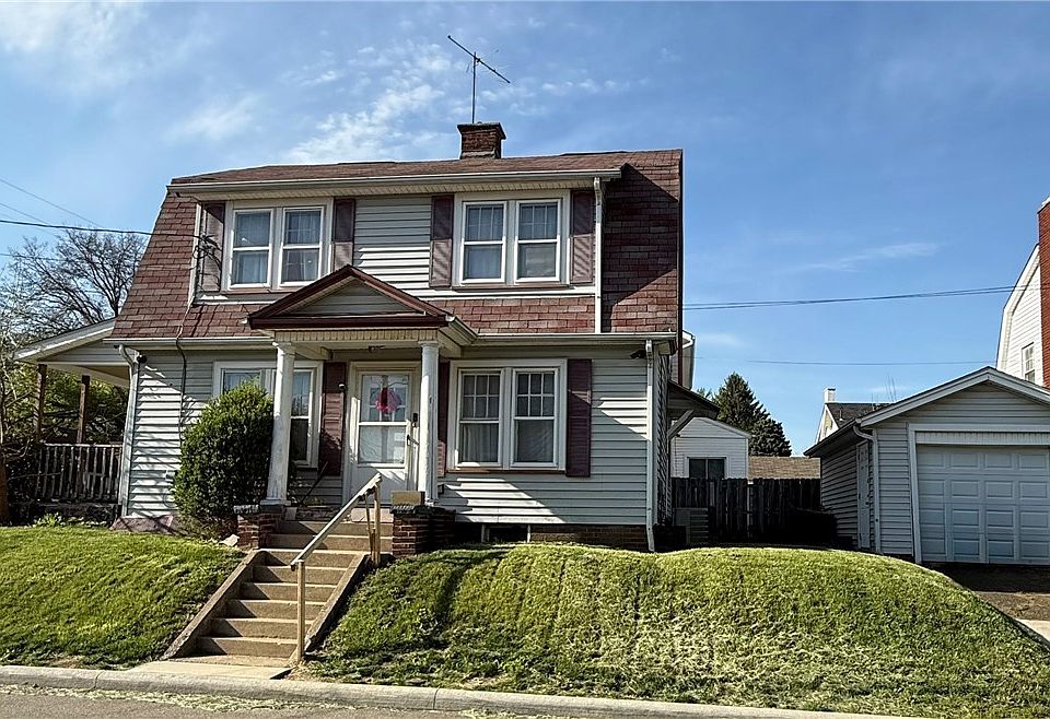 1st image of 200 Roslyn Ave NW