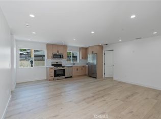 7439 Ranchito Ave, Van Nuys, CA 91405