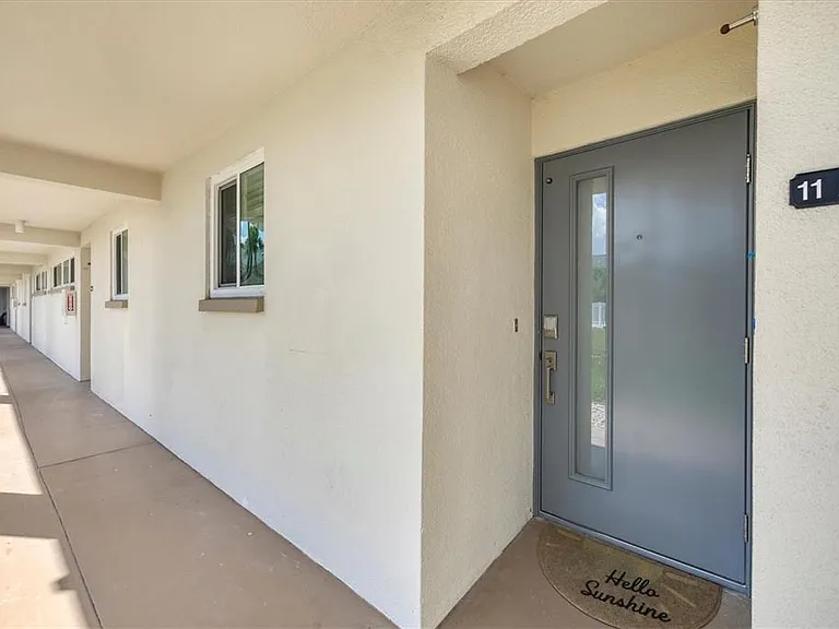 500 S Washington Dr #11A — Photo 1