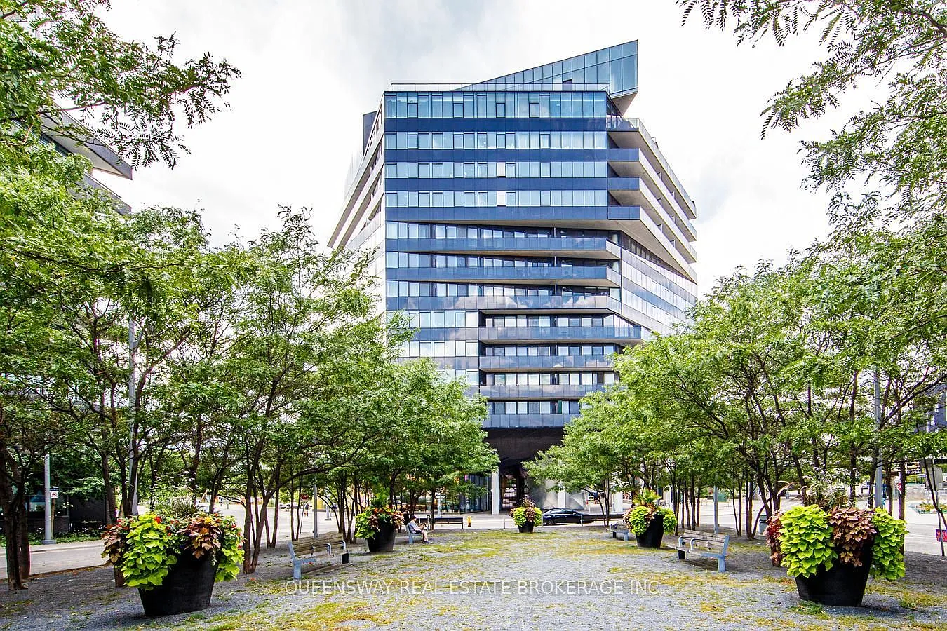 2 bed, $3,400 — Photo 1