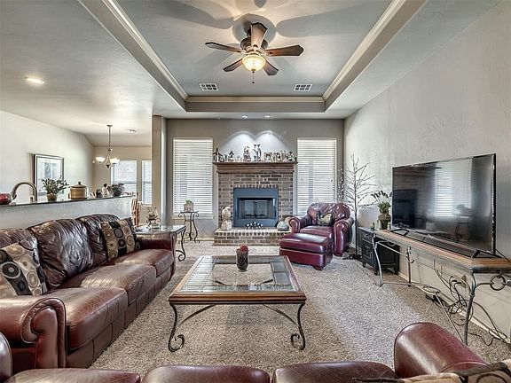 5th image of 875 Cottonwood Ct