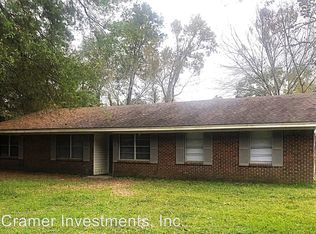 200 Horn Rd, Lumberton, TX 77657