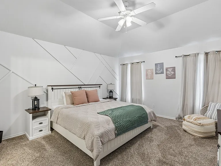 3616 Maggie Cir — Photo 24