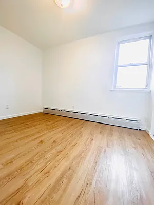 Rented by Aviram Garma, LREB | media 8