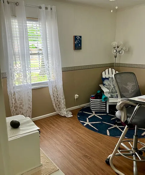 1511 Milam Dr — Photo 10
