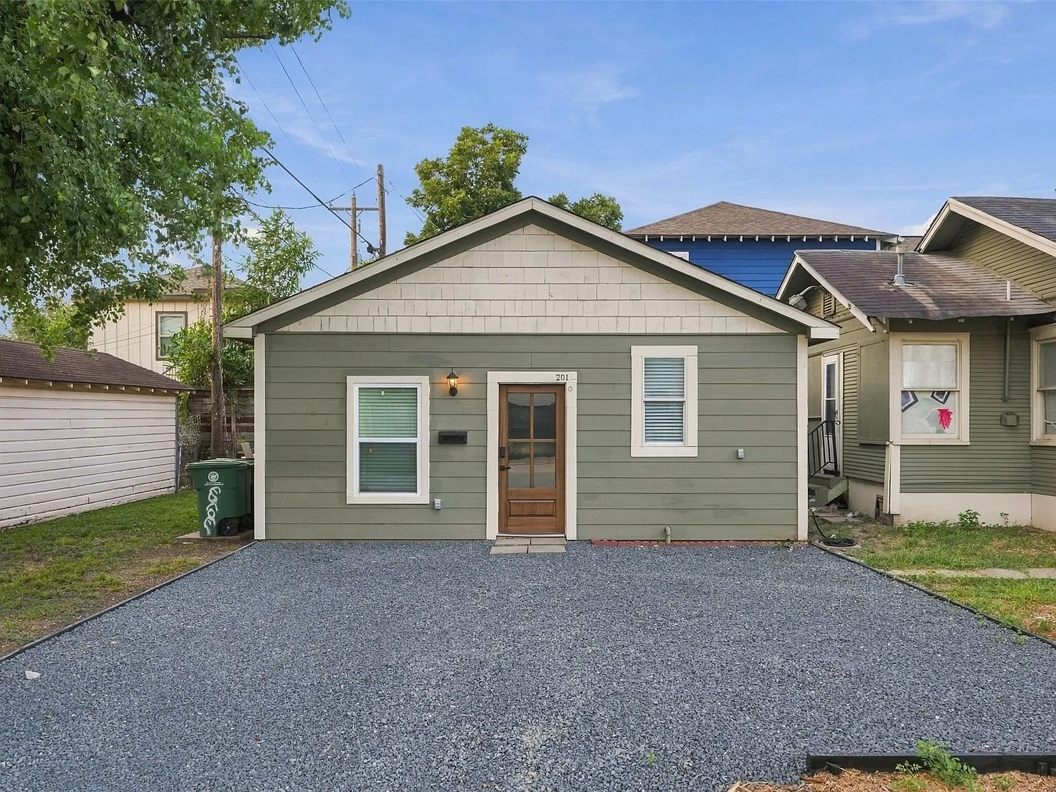 2 bed, 1.0 bath, 600 sqft, $1,650 — Photo 1