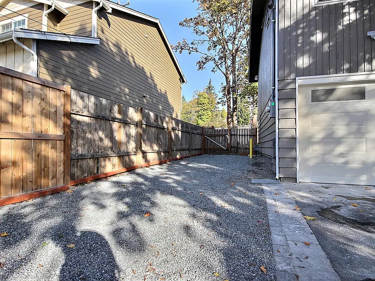 20924 1st Ave S — Photo 20