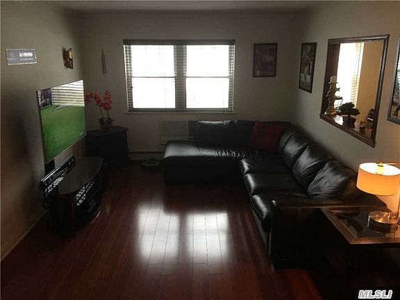 3rd image of 130 Church St APT 2B