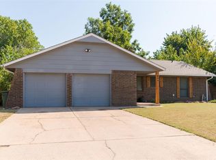 604 Howard Ct, Edmond, OK 73003