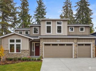 8713 240th St SW, Edmonds, WA 98026