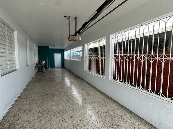 (undisclosed Address), San Juan, PR 00924