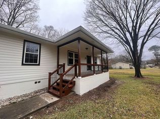 725 3rd Ave SW, Alabaster, AL 35007