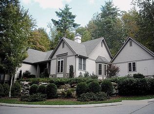 10 Pheasant Branch Ct, Hendersonville, NC 28739
