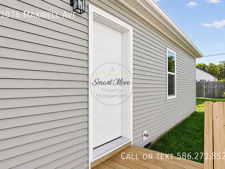 11076 Maxwell Ave — Photo 9